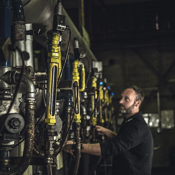 Reinhold Braun GmbH. Mess-, Regel- und Analysetechnik aus Leverkusen, Dienstleister, Industrie, Temperaturen, Druck, Ofenatmosphäre, Wasseranalysen, Kunststoffindustrie, für Stahlindustrie, Rheinland, Köln, Düsseldorf, Südwestfalen, Prozessanlagen, Gasbrenner gewartet und Instandsetzung, effektive Verbrennung, wirtschaftlich arbeiten, Reparatur von Thermoelementen, Sicherheit, Schaltschränke, Heizstrahler
